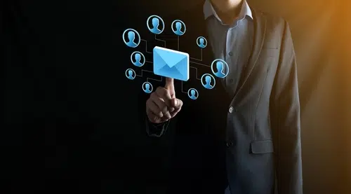 Pourquoi utiliser le SMS professionnel et ainsi mieux communiquer Pourquoi utiliser le SMS professionnel et ainsi mieux communiquer