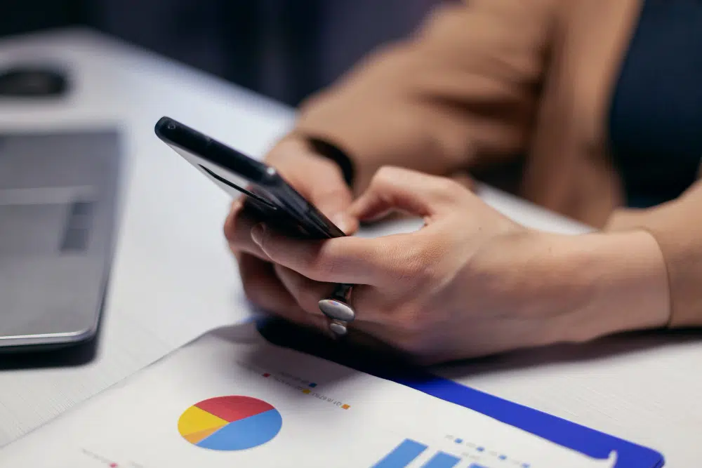 comment les messages SMS boostent engagement client