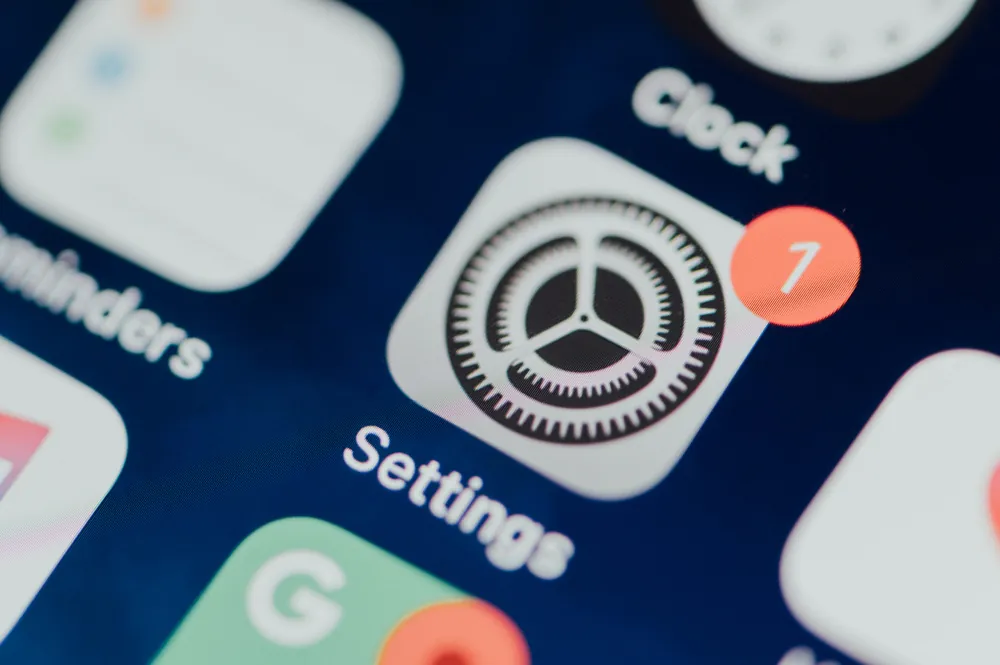 iOS 26.4 active par défaut Stolen Device Protection